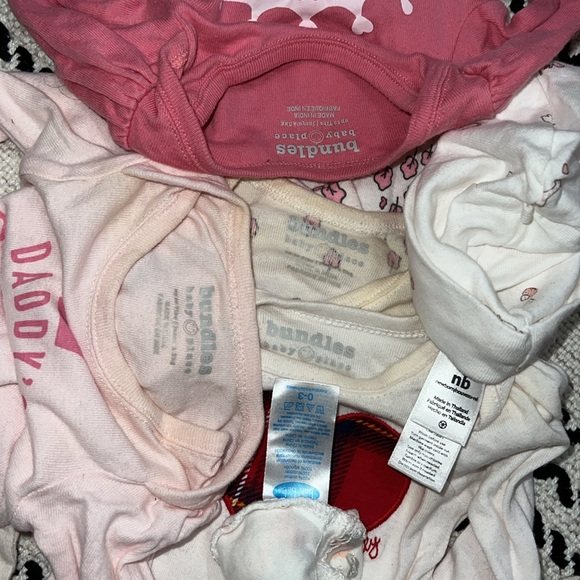 7 Piece Newborn Baby Bundle - Picture 9 of 9